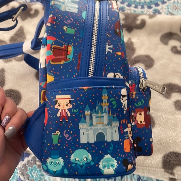 Disney Loungefly Chibi Icon Backpack/Card Holder - Picture 6 of 12